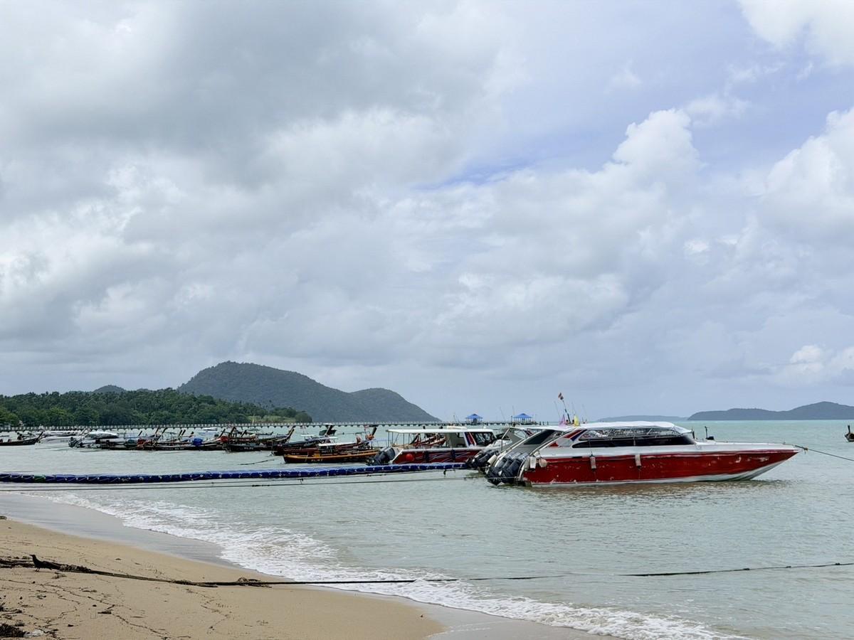 FHP-X9105 เมืองภูเก็ต ภูเก็ต 